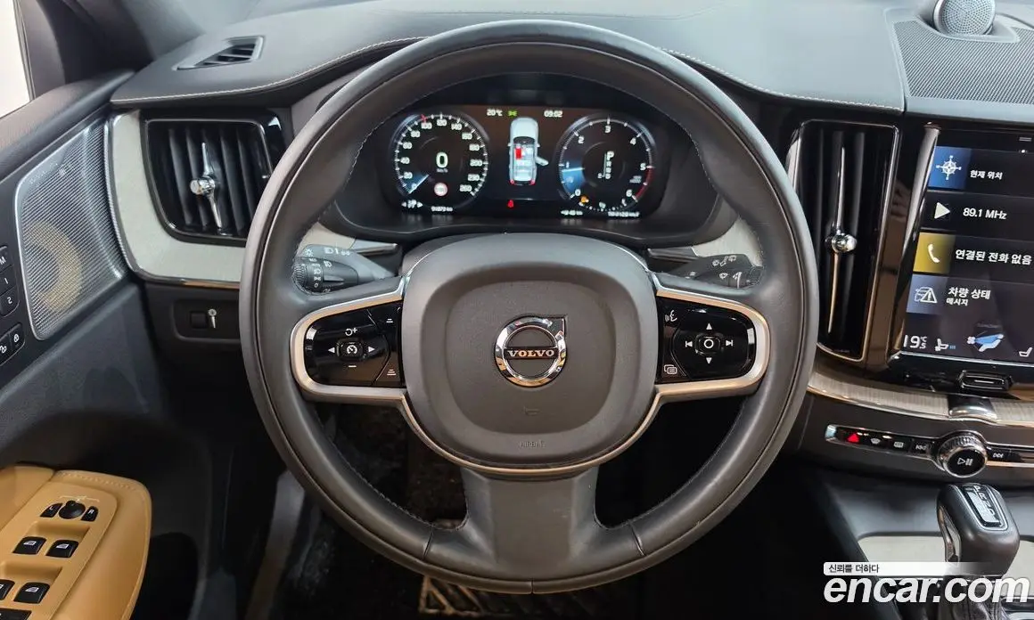 Volvo XC60 2018 2.0 АКПП, фото 19 Volvo XC60 2018 2.0 АКПП, фото 19