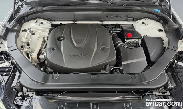 Volvo XC60 2018 2.0 АКПП, миниатюра 6 Volvo XC60 2018 2.0 АКПП, миниатюра 6