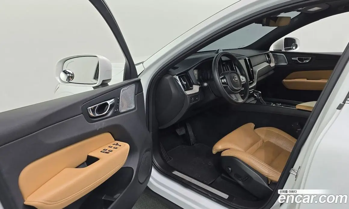 Volvo XC60 2018 2.0 АКПП, фото 13 Volvo XC60 2018 2.0 АКПП, фото 13
