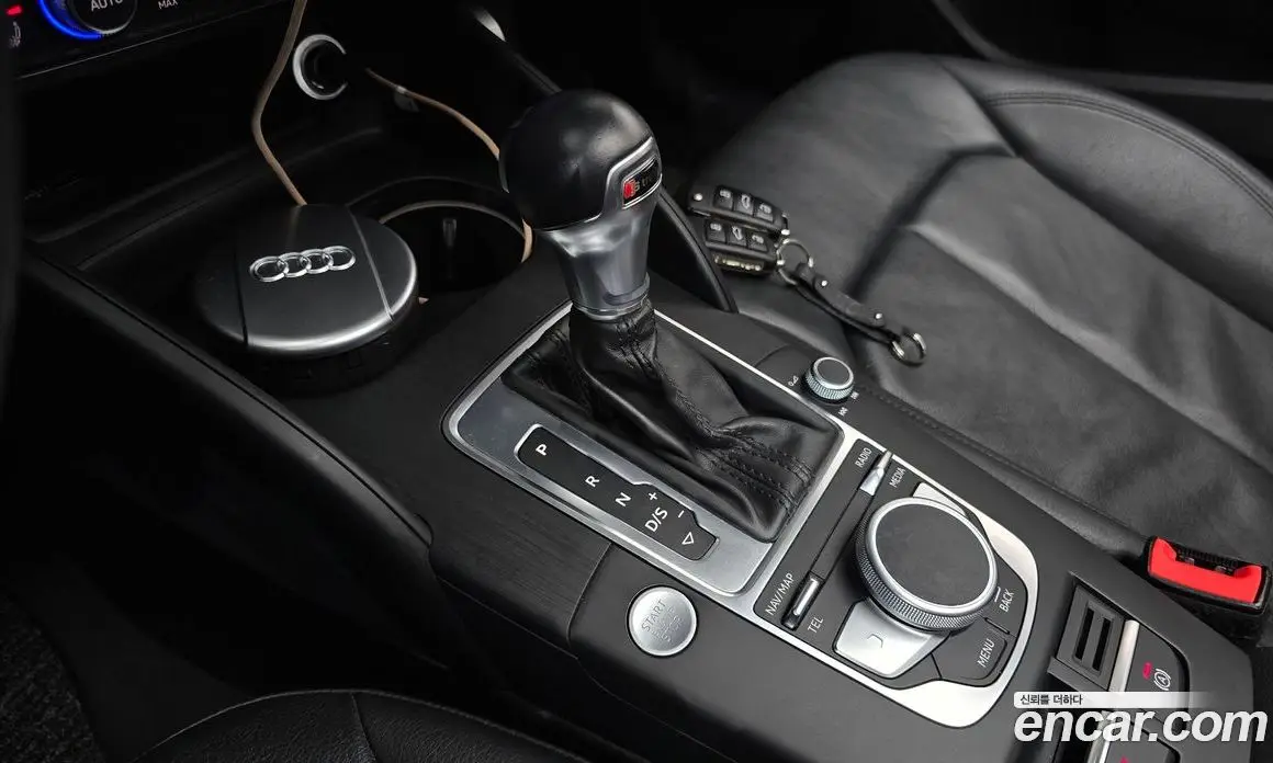 Audi A3 2018 2.0 АКПП, фото 12