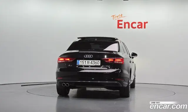 Audi A3 2020 2.0 АКПП, миниатюра 3