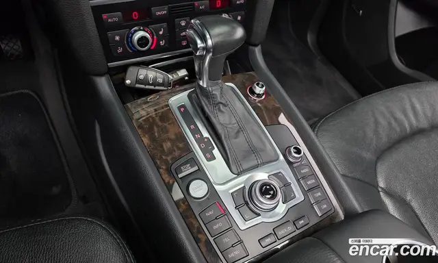 Audi Q7 2015 3.0 АКПП, миниатюра 9