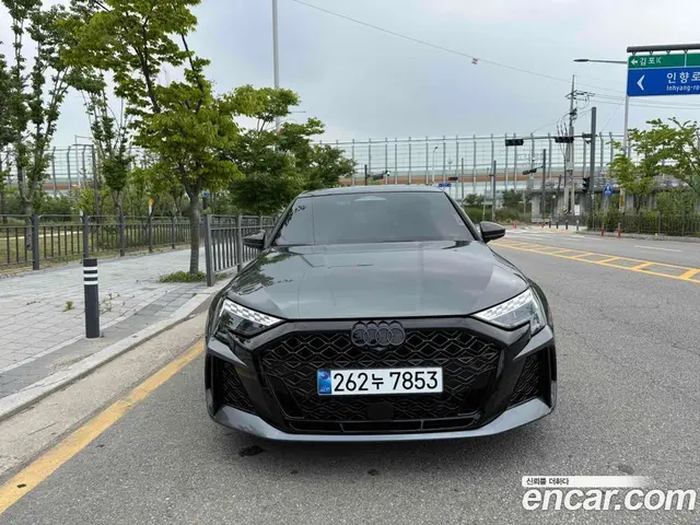 Audi RS3 2026 2.5 АКПП, миниатюра 3 Audi RS3 2026 2.5 АКПП, миниатюра 3