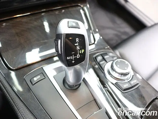 BMW 5 серия 2011 2.0 АКПП, миниатюра 8 BMW 5 серия 2011 2.0 АКПП, миниатюра 8