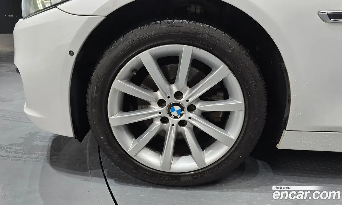 BMW 5 серия 2015 2.0 АКПП, фото 5