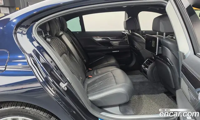 BMW 7 серия 2017 3.0 АКПП, миниатюра 12