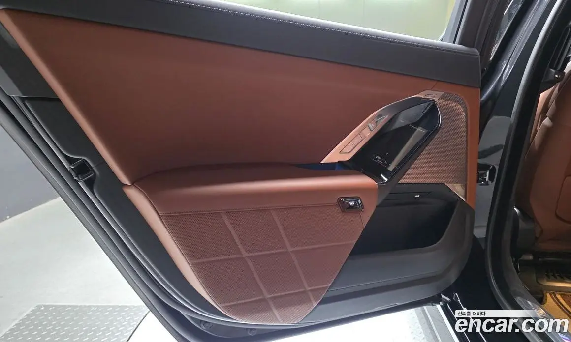 BMW i7 2023 0.2 АКПП, фото 15
