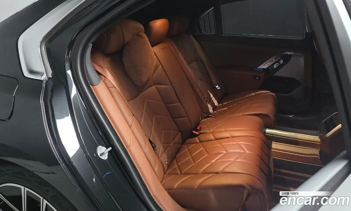 BMW i7 2023 0.2 АКПП, фото 17
