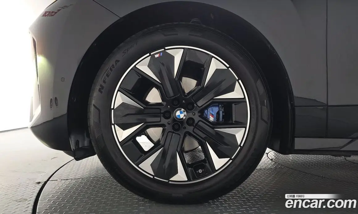BMW iX 2025 0.3 АКПП, фото 4