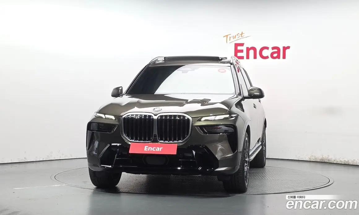 BMW X7 2023 3.0 АКПП, фото 3
