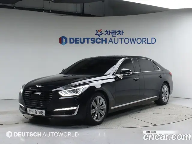 Genesis EQ900, 2016, 253 253 км