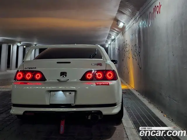 Honda Integra 2005 2.0 АКПП, миниатюра 3