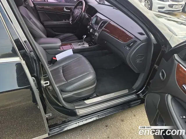 Hyundai Equus 2012 3.8 АКПП, миниатюра 9 Hyundai Equus 2012 3.8 АКПП, миниатюра 9