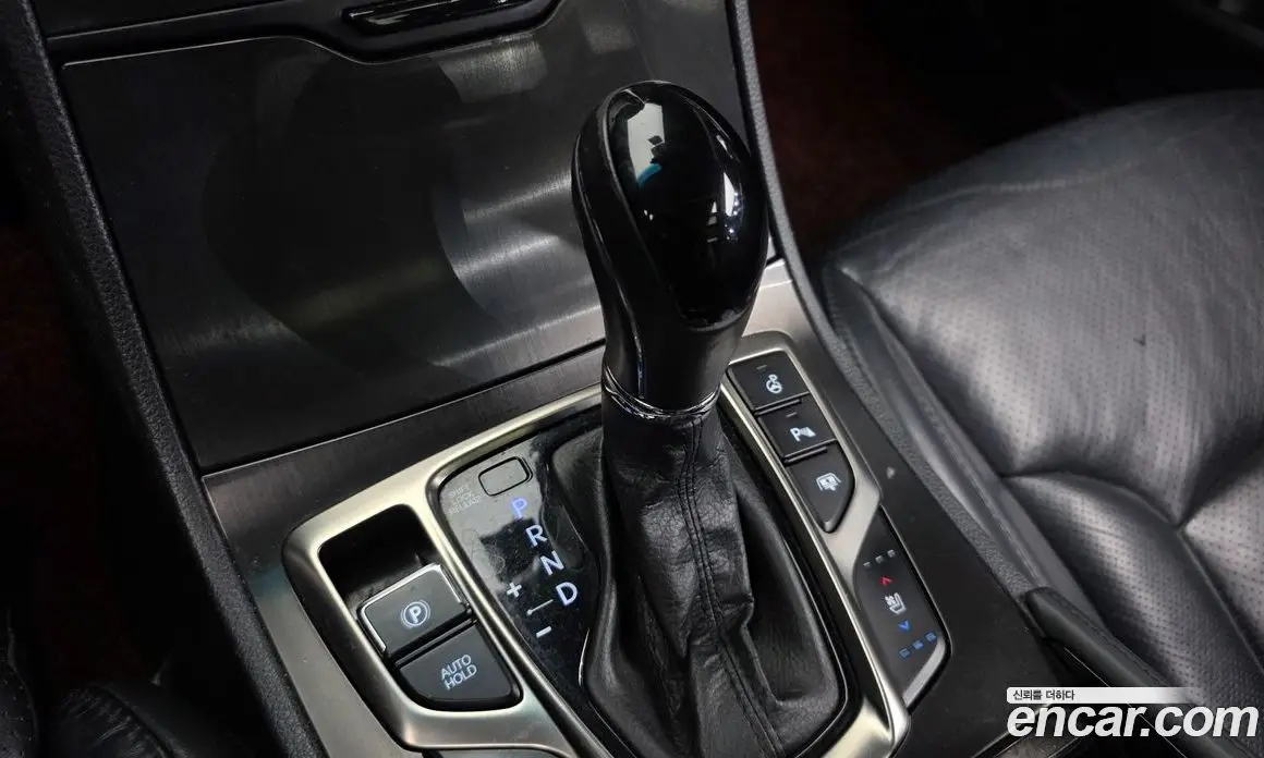 Hyundai Grandeur 2013 3.0 АКПП, фото 9