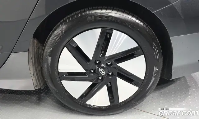 Hyundai Ioniq 6 2024 0.1 АКПП, миниатюра 6