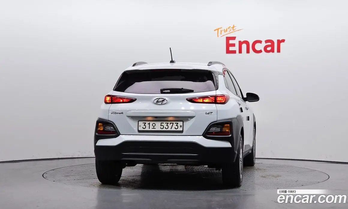 Hyundai Kona 2017 1.6 АКПП, фото 3