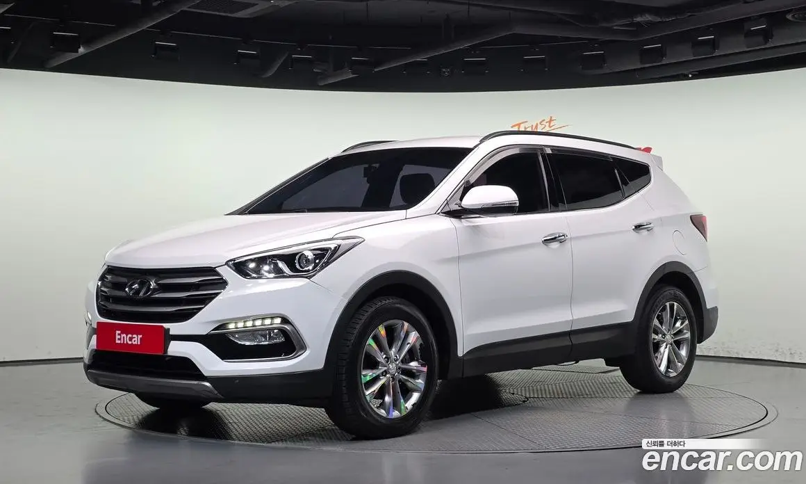 Hyundai Santa Fe 2017 2.0 АКПП, фото 1 Hyundai Santa Fe 2017 2.0 АКПП, фото 1