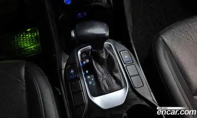 Hyundai Santa Fe 2017 2.0 АКПП, миниатюра 9 Hyundai Santa Fe 2017 2.0 АКПП, миниатюра 9