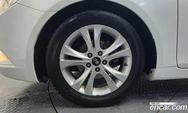 Hyundai Sonata 2010 2.0 АКПП, миниатюра 5