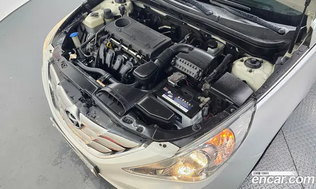 Hyundai Sonata 2010 2.0 АКПП, миниатюра 6