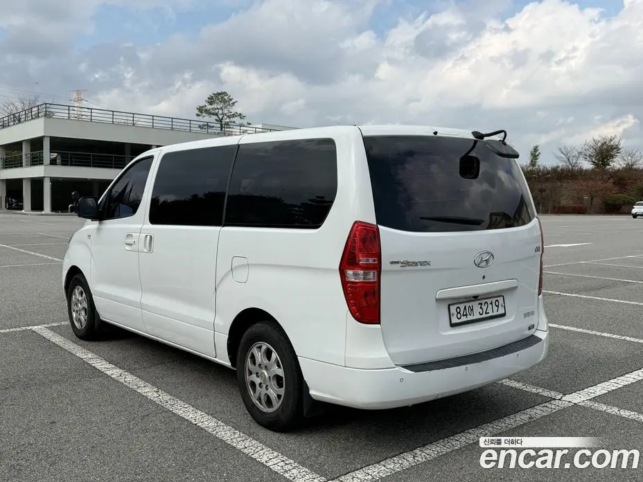Hyundai Starex 2013 2.5 АКПП, фото 5