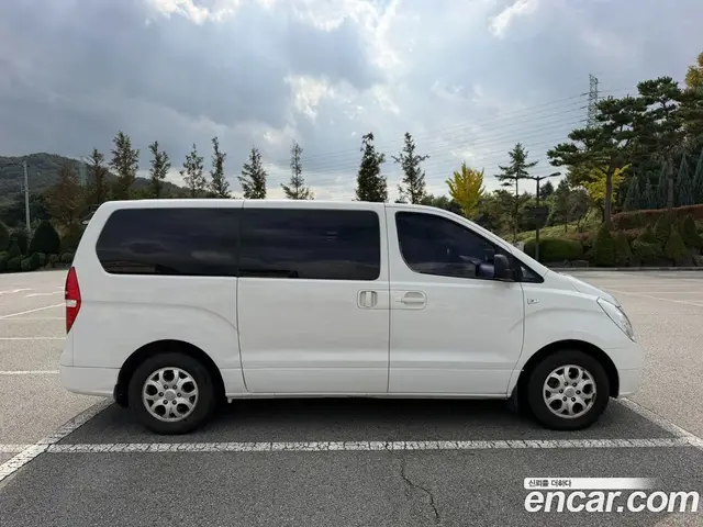 Hyundai Starex 2013 2.5 АКПП, миниатюра 6