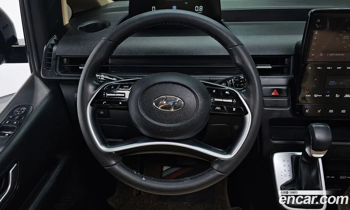 Hyundai Staria 2023 2.2 АКПП, фото 13