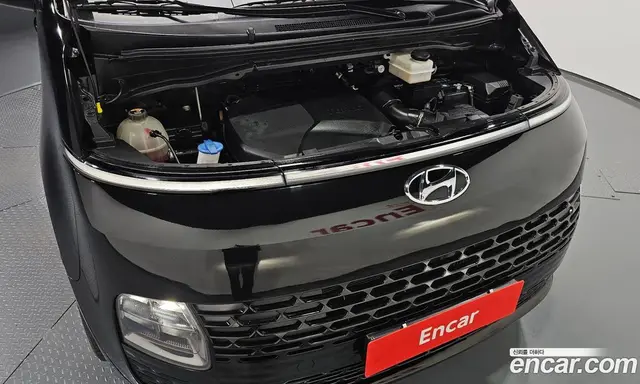 Hyundai Staria 2023 2.2 АКПП, миниатюра 6