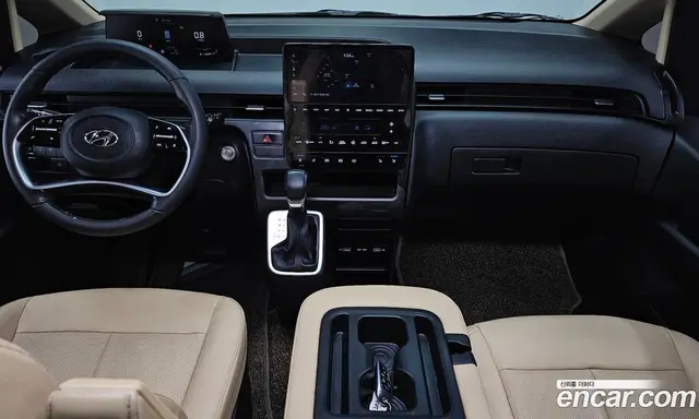Hyundai Staria 2023 2.2 АКПП, миниатюра 7