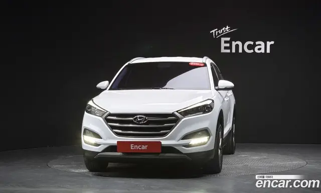Hyundai Tucson 2015 1.7 АКПП, миниатюра 2