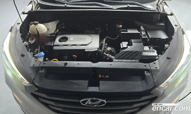 Hyundai Tucson 2015 1.7 АКПП, миниатюра 5