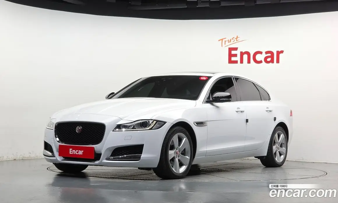 Jaguar XF 2017 2.0 АКПП, фото 1 Jaguar XF 2017 2.0 АКПП, фото 1