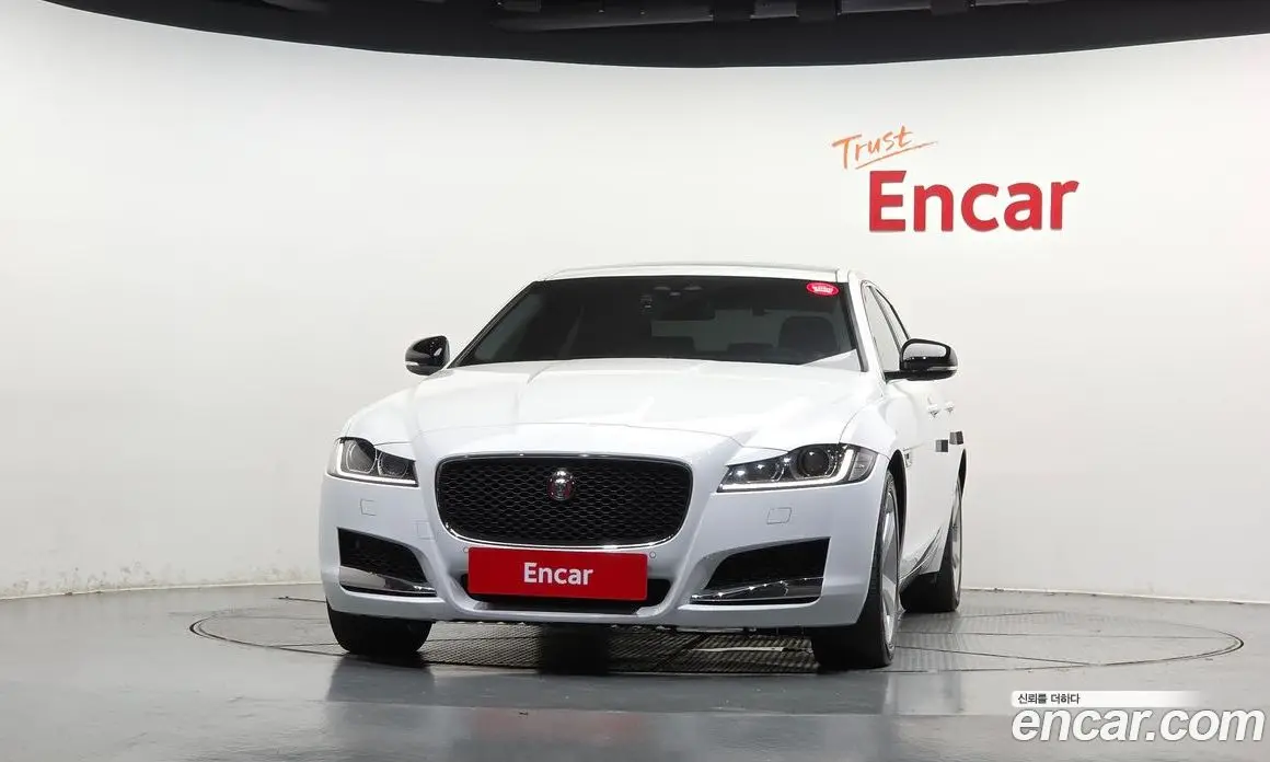 Jaguar XF 2017 2.0 АКПП, фото 3 Jaguar XF 2017 2.0 АКПП, фото 3