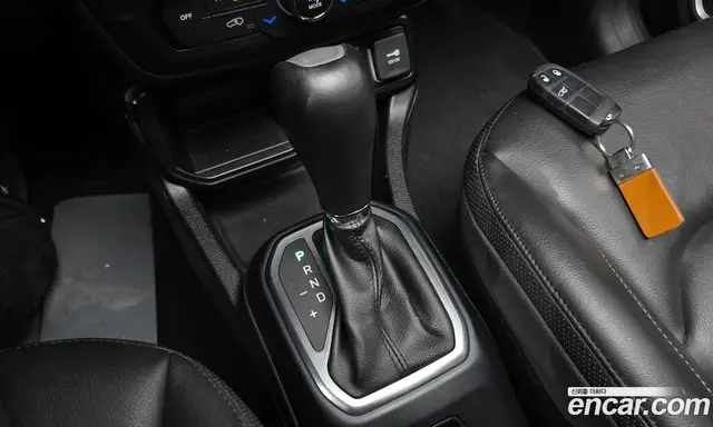 Jeep Renegade 2018 2.4 АКПП, миниатюра 9 Jeep Renegade 2018 2.4 АКПП, миниатюра 9