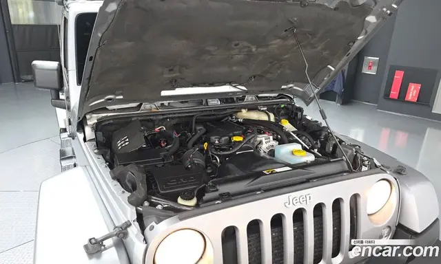 Jeep Wrangler 2015 2.8 АКПП, миниатюра 6