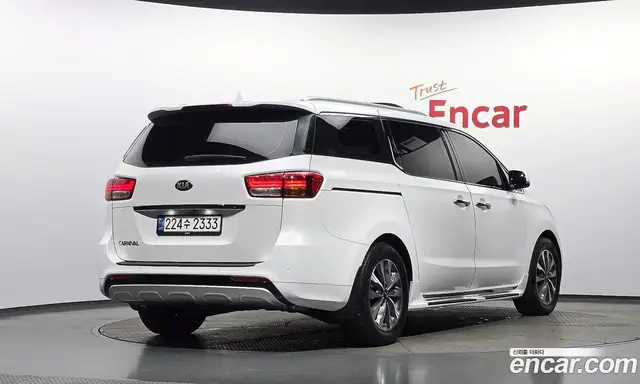 Kia Carnival 2014 2.2 АКПП, миниатюра 2 Kia Carnival 2014 2.2 АКПП, миниатюра 2