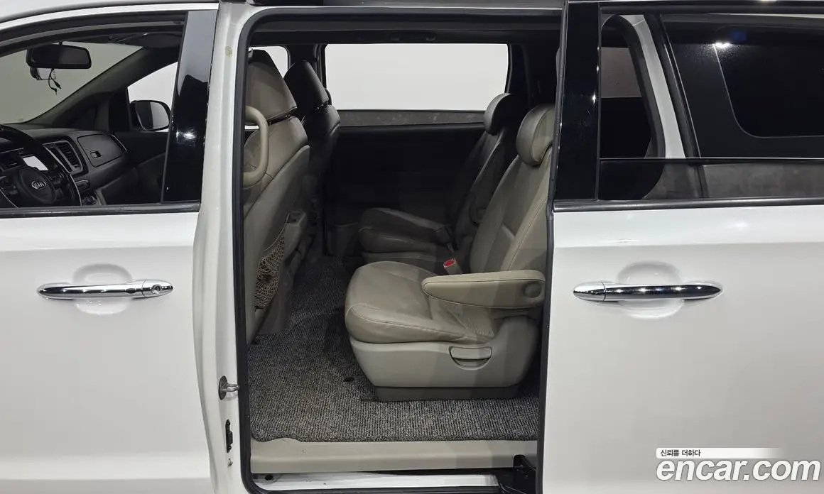 Kia Carnival 2014 2.2 АКПП, фото 12 Kia Carnival 2014 2.2 АКПП, фото 12