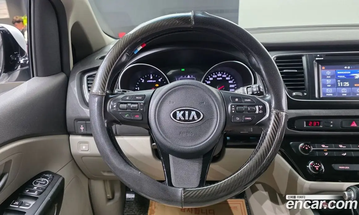 Kia Carnival 2014 2.2 АКПП, фото 14 Kia Carnival 2014 2.2 АКПП, фото 14