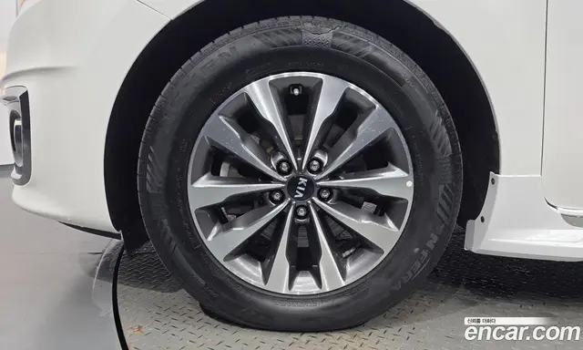 Kia Carnival 2014 2.2 АКПП, миниатюра 5 Kia Carnival 2014 2.2 АКПП, миниатюра 5