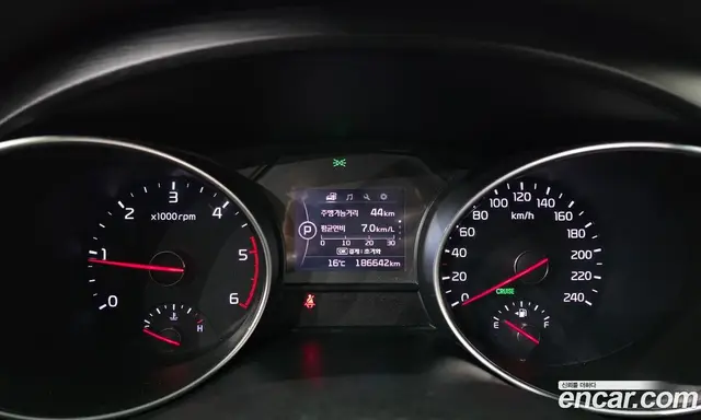 Kia Carnival 2014 2.2 АКПП, миниатюра 8 Kia Carnival 2014 2.2 АКПП, миниатюра 8