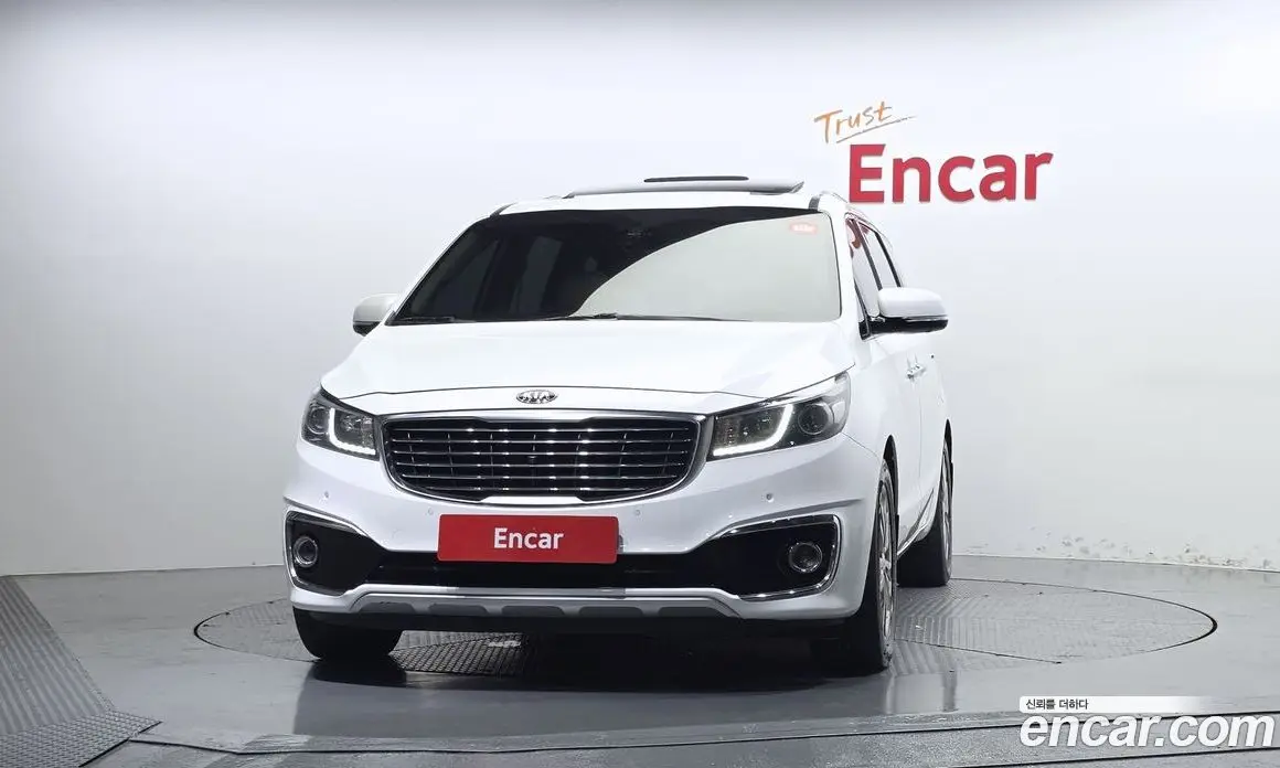 Kia Carnival 2018 2.2 АКПП, фото 3
