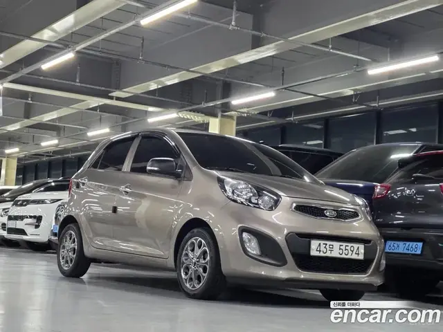 Kia Morning 2012 1.0, миниатюра 5