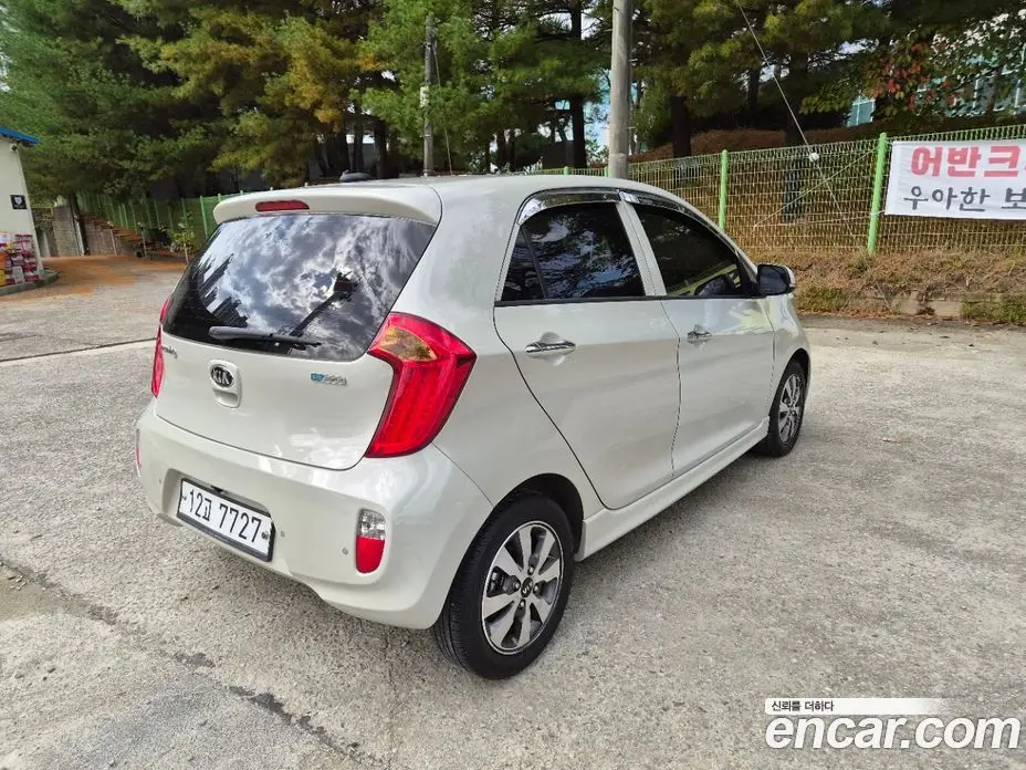 Kia Morning 2014 1.0 АКПП, фото 7