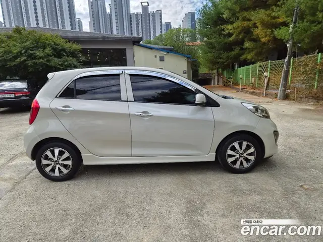 Kia Morning 2014 1.0 АКПП, миниатюра 8