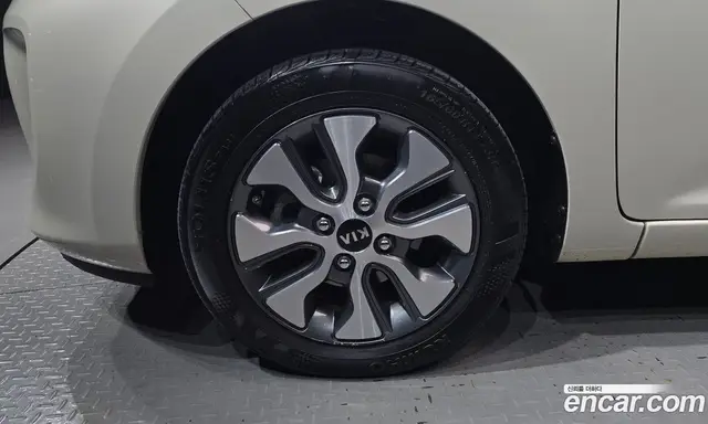 Kia Morning 2015 1.0 АКПП, миниатюра 5 Kia Morning 2015 1.0 АКПП, миниатюра 5