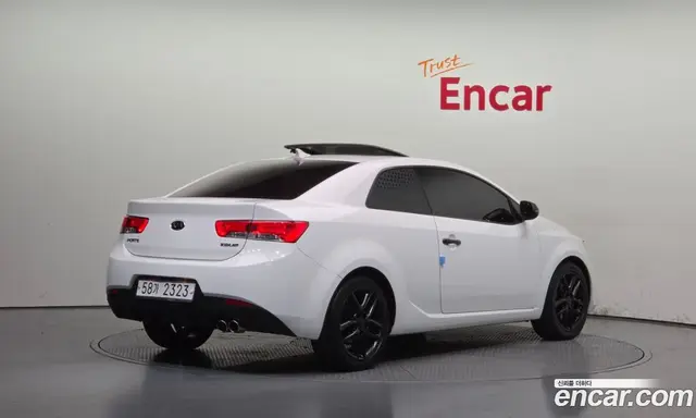 Kia Porte 2011 2.0 АКПП, миниатюра 2