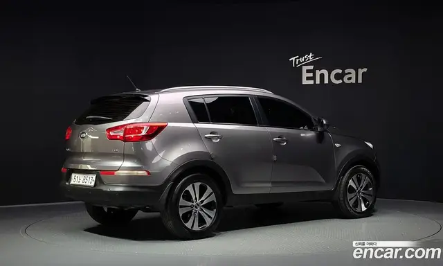 Kia Sportage 2011 2.0 МКПП, миниатюра 2