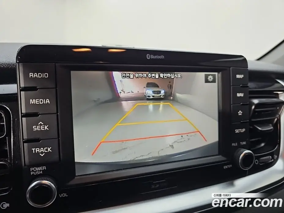 Kia Stonic 2017 1.6 АКПП, фото 11