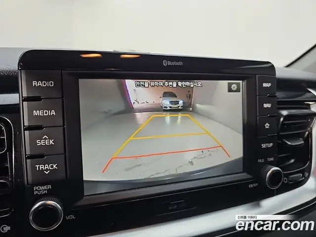 Kia Stonic 2017 1.6 АКПП, миниатюра 11