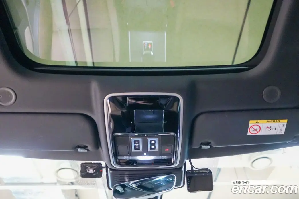 Land Rover Range Rover Velar 2024 3.0 АКПП, фото 15